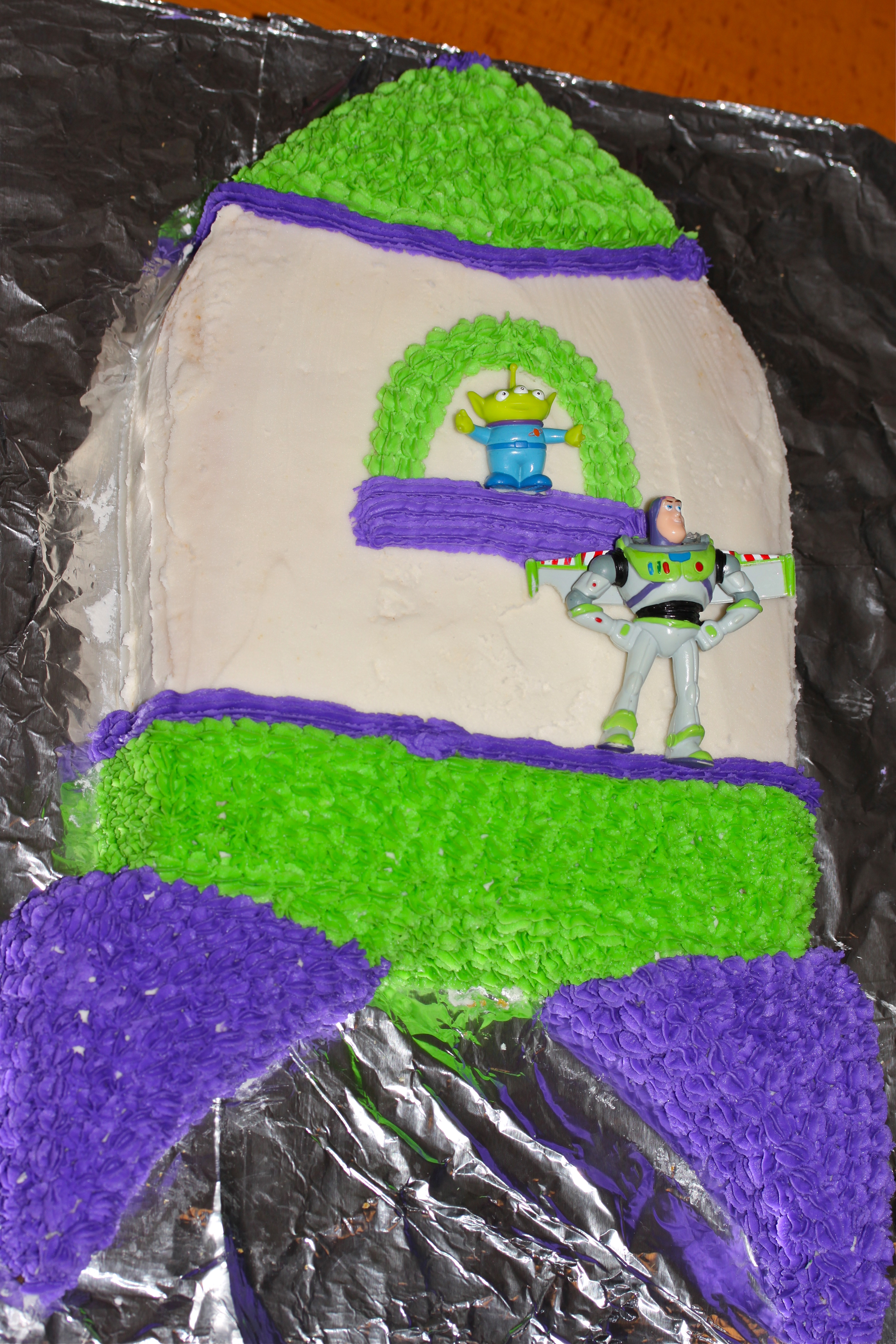 Toy Story 3 Buzz Lightyear Edible Cake Topper Image ABPID08490 – A Birthday  Place